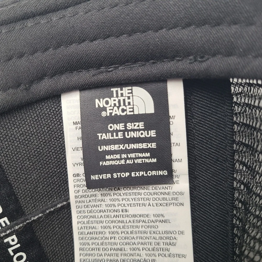 The North Face Hat Snapback Trucker Mesh Black White Fine Alpine Equipment Men